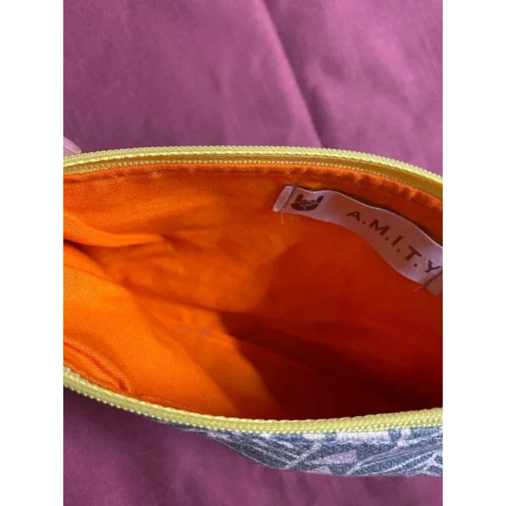 Makeup/toiletry bag